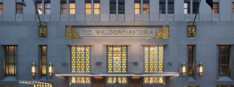 001_Exterior-Park-Ave-Side_02_E2-cropped-1580424571